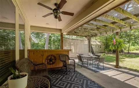 Exterior - 9114 Silver Back Trl, Conroe, TX 77303 photo 4 of 5