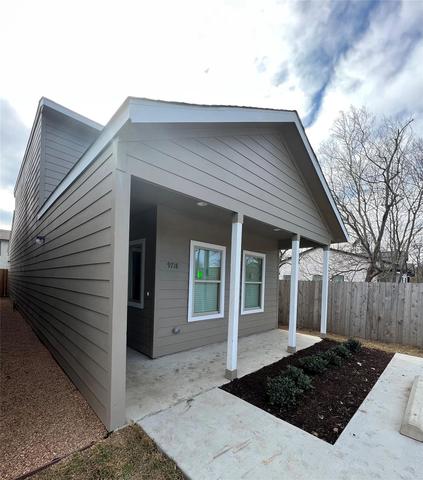 9720 Pelsey St, Houston, TX 77029