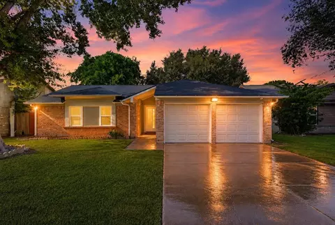 12019 Plumbrook Dr, Houston, TX 77099