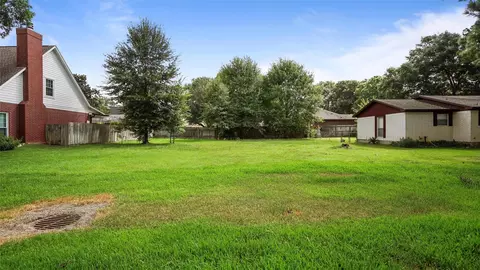 14691 Diamondhead S, Conroe, TX 77356 photo 5