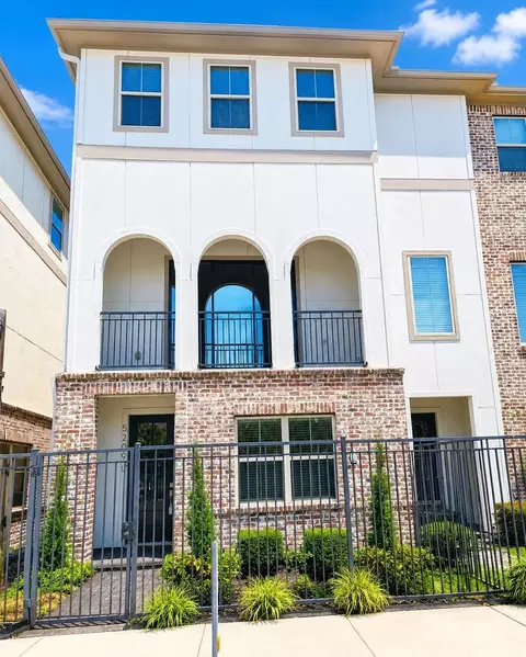 5209 Allen St #L, Houston, TX 77007
