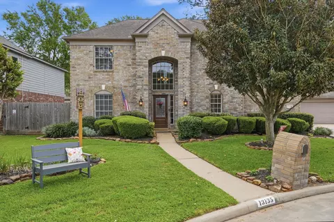 13135 Dogwood Glen Ct, Cypress, TX 77429