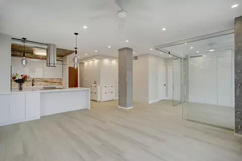 14 Greenway Plz #15L, Houston, TX 77046