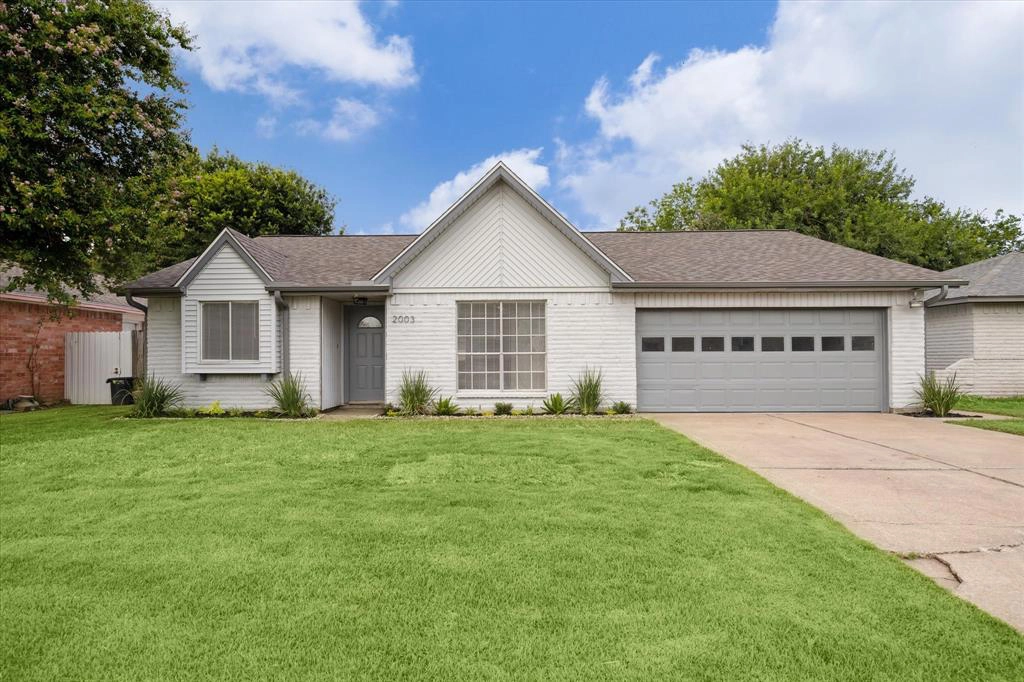 2003 Meadow Lark Ln  