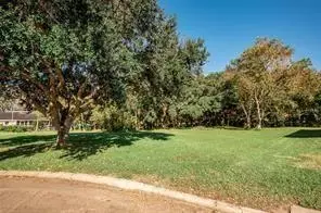 4 Stoneybrook Ln, Bay City, TX 77414