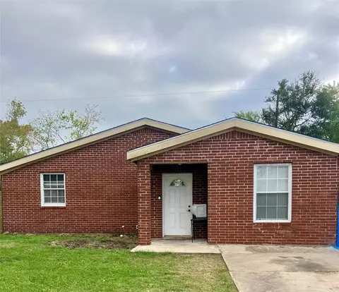 6206 Iron Rock St, Houston, TX 77087