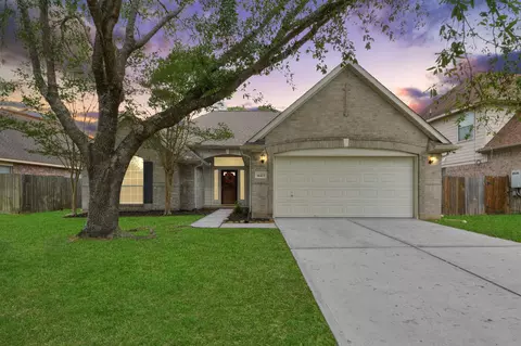 14423 Gadwall Ct, Houston, TX 77044