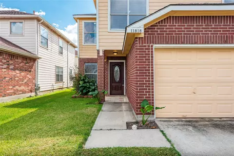 11818 Eagle Island Ln, Houston, TX 77034