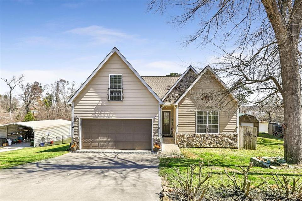 949 Creeklake Dr, Onalaska, TX 77360 40 Photos MLS 11115783 Movoto