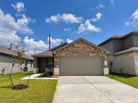 5723 Simcrest Grove Dr, Spring, TX 77373 photo 1
