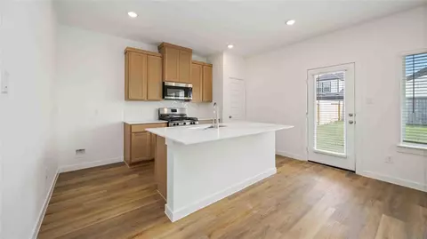 2608 Mchenry Landing Ln, Houston, TX 77051