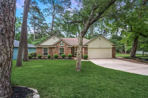 15204 Jamaica Dr, Willis, TX 77318