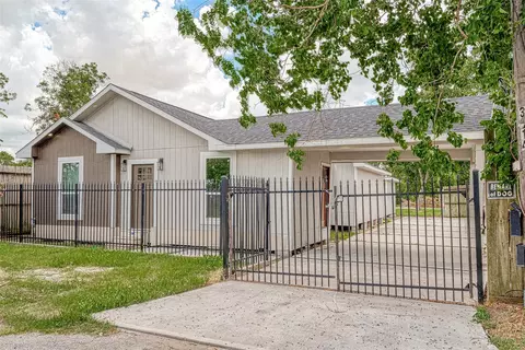 3014 Delia St, Houston, TX 77026