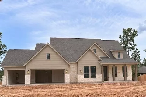 1611 Cleburne Ct, Montgomery, TX 77316