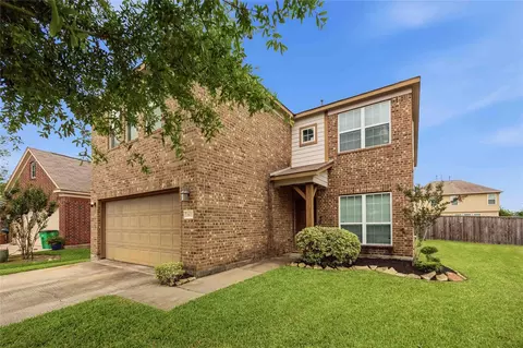2602 Fawn Mountain Dr, Fresno, TX 77545