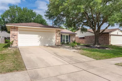 6602 Loch Langham Dr, Houston, TX 77084