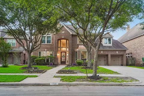2917 Auburn Creek Ln, League City, TX 77573