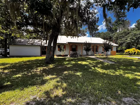 25 Ridge Top Dr, Huntsville, TX 77320