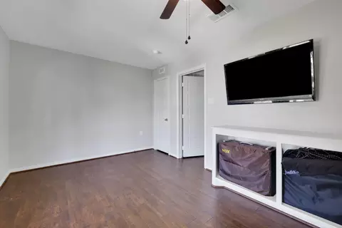 Bedroom - 20 Ridgeway Dr, Coldspring, TX 77331 photo 5 of 5