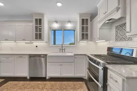 Kitchen - 20 Ridgeway Dr, Coldspring, TX 77331 photo 1 of 4