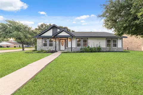 10114 Twilight Moon Dr, Houston, TX 77064