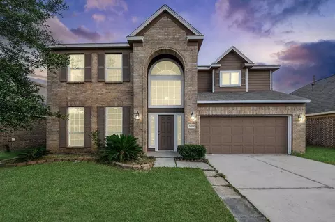 5419 Peppermint Ln, Baytown, TX 77521