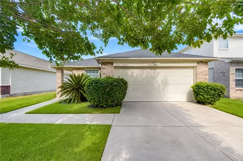 7602 Drifting Willow Ct, Cypress, TX 77433