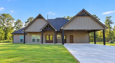 375 County Road 725, Buna, TX 77612