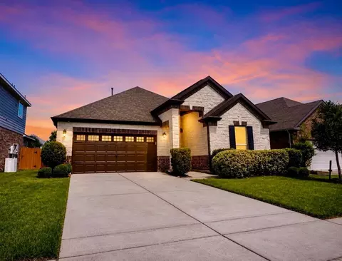 15515 Amber Manor Ln, Houston, TX 77044