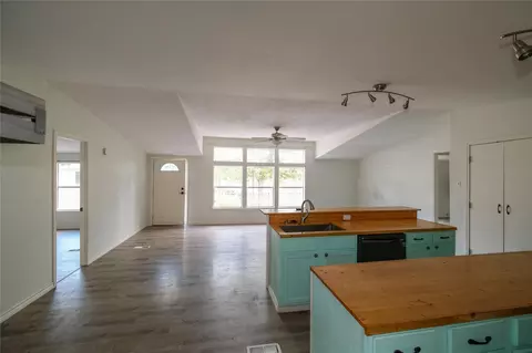 Living - 170 W W Crk, Trinity, TX 75862 photo 1 of 3