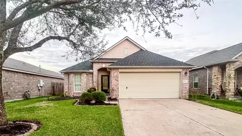 9923 Opal Rock Drive Dr, Rosharon, TX 77583