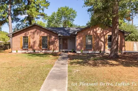 101 Pleasant Dr, Lufkin, TX 75904