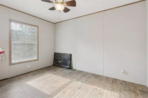 Bedroom - 146 Marina Dr, Trinity, TX 75862 photo 1 of 4