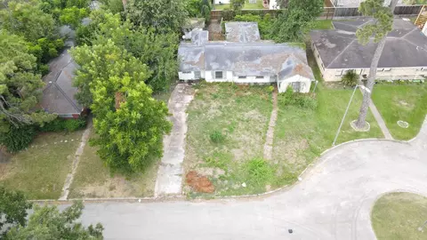 4409 Fernwood Dr, Houston, TX 77021