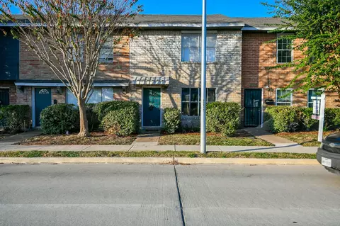 7851 Fuqua St, Houston, TX 77075