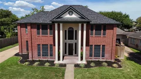 10202 Jockey Club Dr, Houston, TX 77065