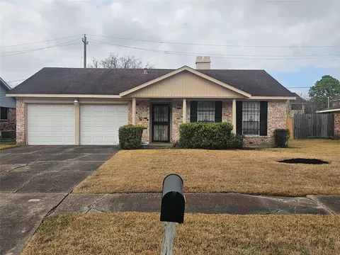 6814 Castleview Ln, Missouri City, TX 77489