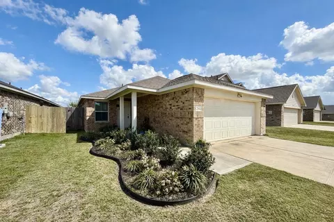 216 Bennett Loop, Angleton, TX 77515