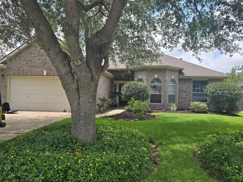 2129 Brittany Colony Dr, League City, TX 77573