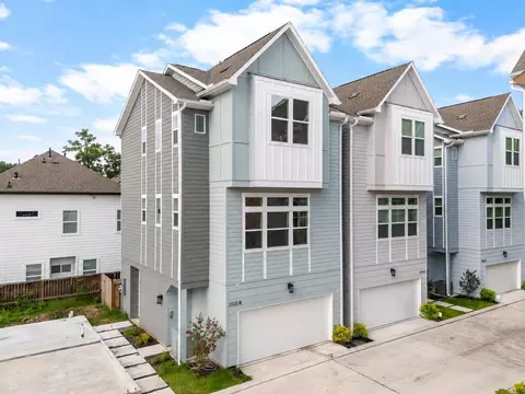 2125 Hoskins Dr #B, Houston, TX 77080