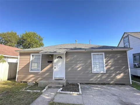 607 Bolster St, Baytown, TX 77520