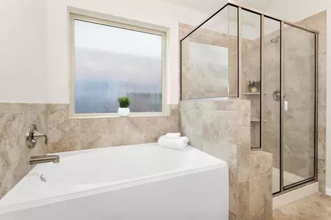 Bath - 3545 Brian Valley Ct, Spring, TX 77386 photo 2 of 5