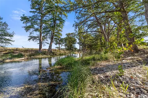 1024 Medina Bend Rd, Medina, TX 78055
