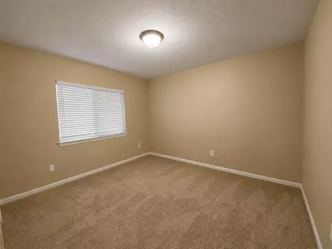Bedroom - 215 Doncaster St, Conroe, TX 77303 photo 5 of 8