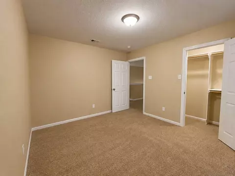 Bedroom - 215 Doncaster St, Conroe, TX 77303 photo 4 of 8