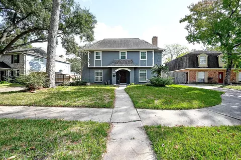 5614 Bough Ct, Houston, TX 77092