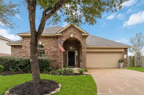 2502 Tiger Eye Dr, Rosharon, TX 77583