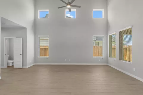 Living - 3122 Spitfire Dr, Rosenberg, TX 77471 photo 4 of 4