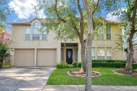 5510 Poundstone Ct, Sugar Land, TX 77479