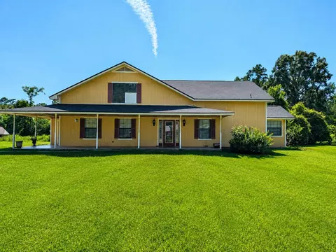 3717 Fm 1136, Orange, TX 77632